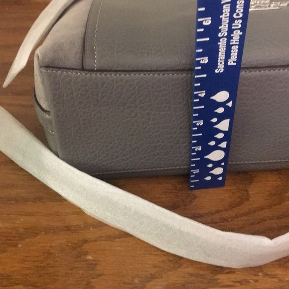 BRAND NEW COACH BAG!! - Picture 10 of 11